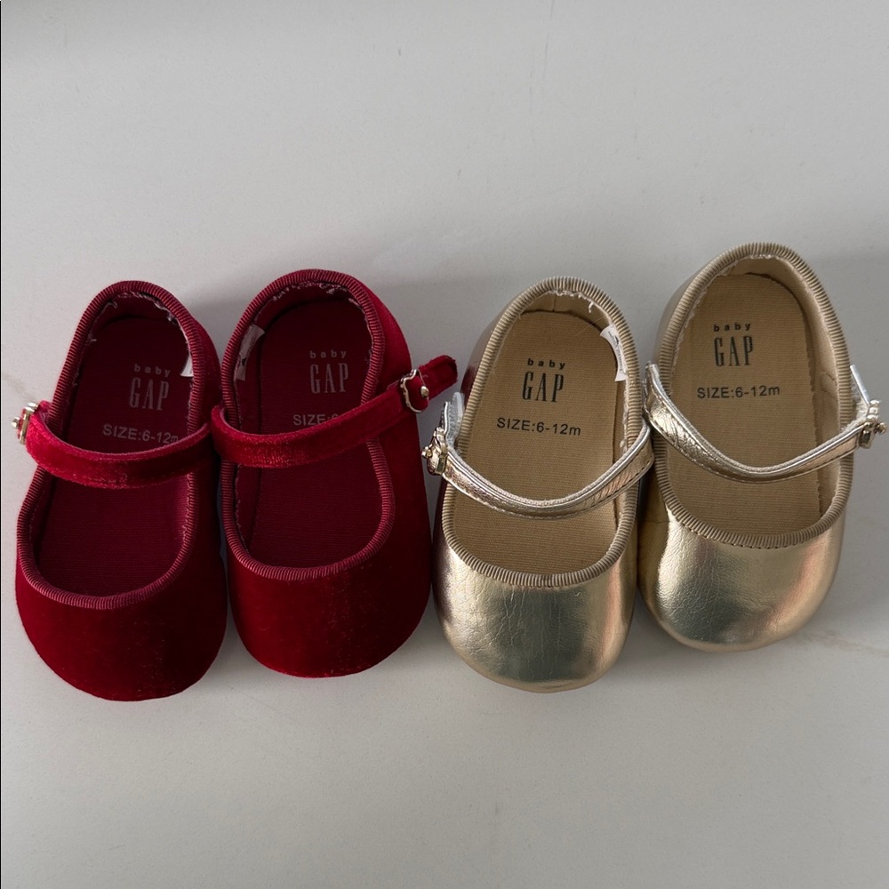 GAP Baby Girls Red Velvet and Metallic Gold Mary Jane Shoes